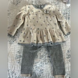 Mayoral knit outfit 12 mo, EUC